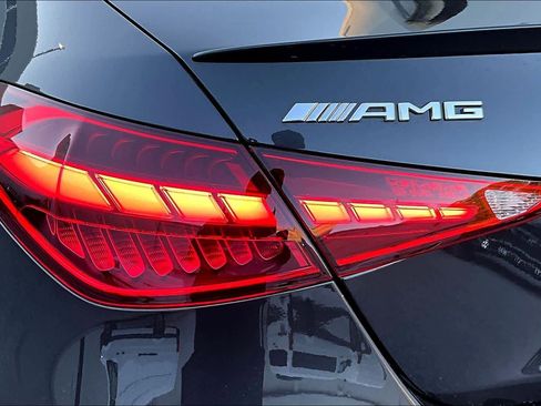 Used 2025 Mercedes-Benz C 43 AMG AMG C 43 image 28