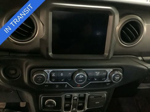 Used 2023 Jeep Wrangler Unlimited Sport AWD/4WD image 30