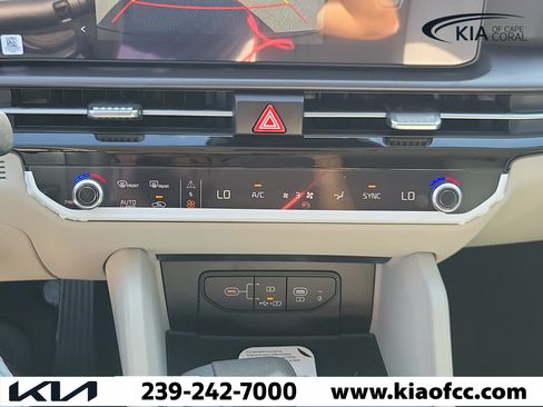 New 2026 Kia Sportage EX w/ EX Panorama Roof Package FWD image 27