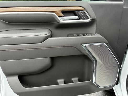 New 2026 Chevrolet Silverado 2500 High Country w/ Technology Package AWD/4WD image 25