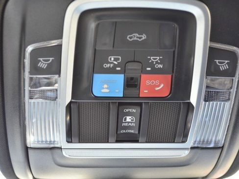 New 2025 RAM 1500 Big Horn image 31