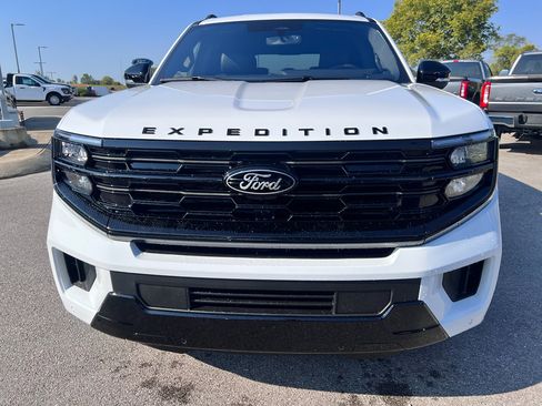 New 2025 Ford Expedition Platinum w/ Stealth Performance Package image 2