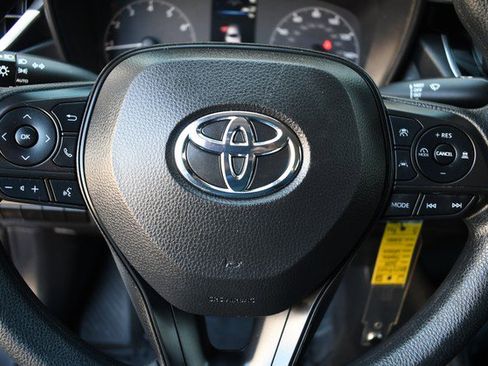 Certified 2024 Toyota Corolla LE image 30