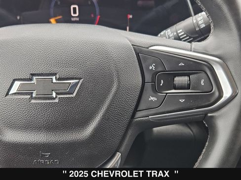 Used 2025 Chevrolet Trax ACTIV w/ Driver Confidence Package FWD image 26