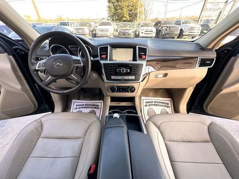 Used 2013 Mercedes-Benz ML 350 ML 350 4MATIC Sport Utility 4D image 41