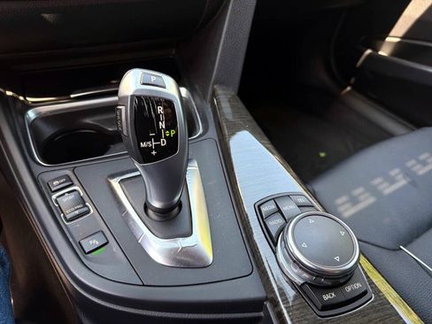 Used 2015 BMW 328i xDrive Sedan AWD/4WD image 16