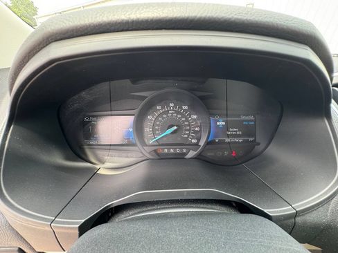Used 2024 Ford Edge Titanium w/ Equipment Group 301A AWD/4WD image 24