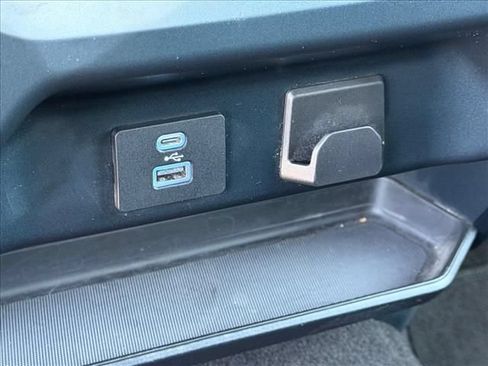 Used 2022 Ford F150 XL w/ Equipment Group 101A High RWD image 22