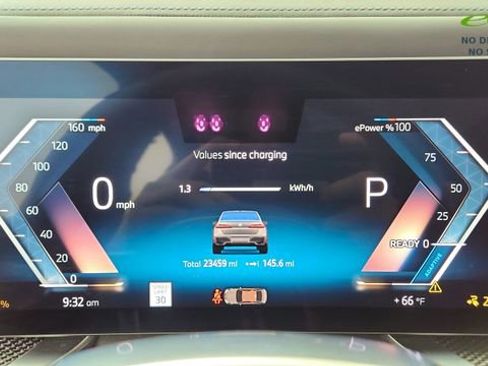 Used 2023 BMW i7 xDrive60 AWD/4WD image 35