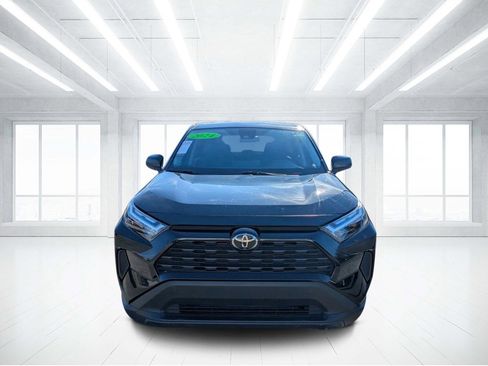 Used 2024 Toyota RAV4 LE image 8
