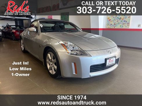 Used 2004 Nissan 350Z Enthusiast w/ Side Airbags Pkg image 1