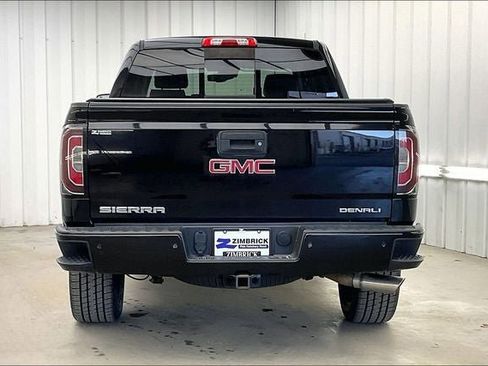 Used 2017 GMC Sierra 1500 Denali AWD/4WD image 4
