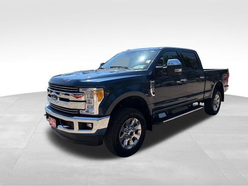 Used 2017 Ford F350 Lariat AWD/4WD image 7