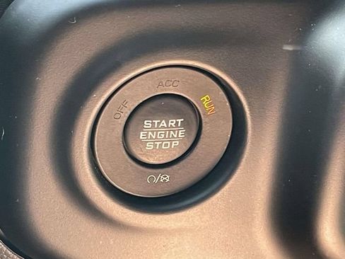 Used 2020 Jeep Wrangler Unlimited Rubicon AWD/4WD image 27