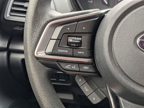 Used 2023 Subaru Crosstrek 2.0i image 17