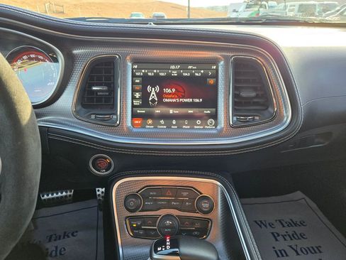 Used 2021 Dodge Challenger SRT Hellcat w/ Plus Package image 19