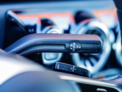 Used 2025 Mercedes-Benz CLA 250 image 20