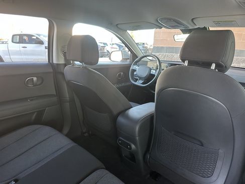 Used 2025 Hyundai Ioniq 5 SE RWD image 40