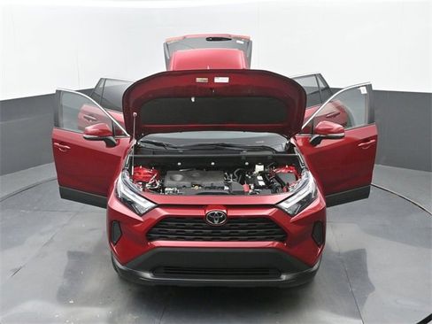 Used 2025 Toyota RAV4 XLE w/ Convenience Package image 34