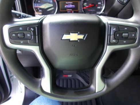 Used 2022 Chevrolet Silverado 2500 Custom w/ Gooseneck/5TH Wheel Package AWD/4WD image 33