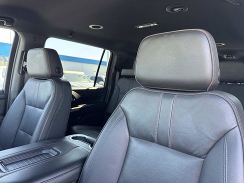 Used 2024 Chevrolet Suburban RST RWD image 23
