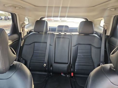 Used 2023 Kia Sportage SX image 28