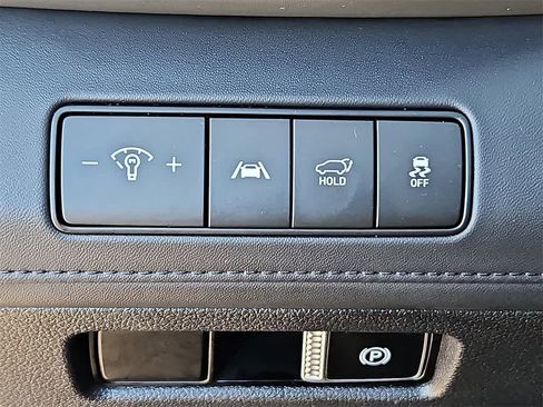 Used 2023 Hyundai Santa Fe Limited image 24