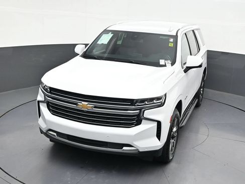 Used 2022 Chevrolet Tahoe LT w/ Luxury Package RWD image 20