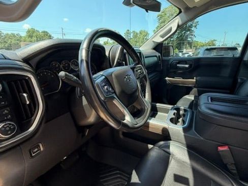 Used 2020 Chevrolet Silverado 1500 RST w/ Texas Edition AWD/4WD image 9