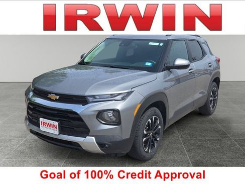 Used 2023 Chevrolet TrailBlazer LT FWD image 1