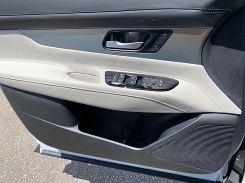 New 2025 Nissan Murano SL image 13