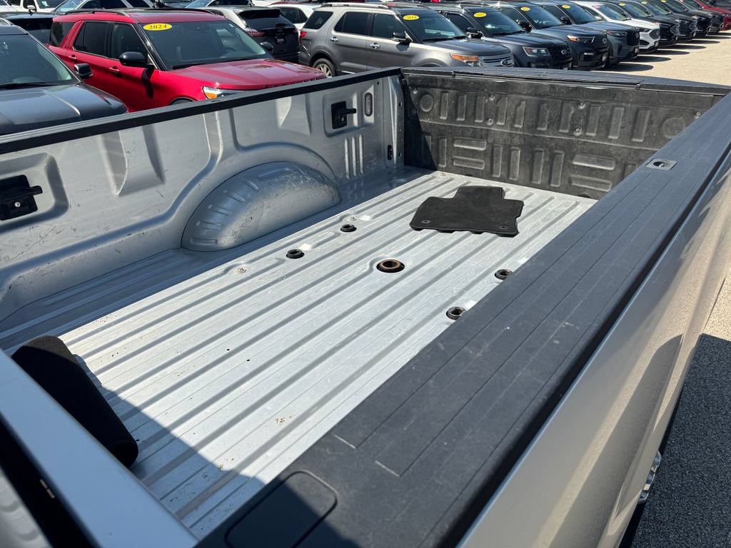 Used 2019 Ford F350 Lariat w/ Lariat Ultimate Package AWD/4WD image 16