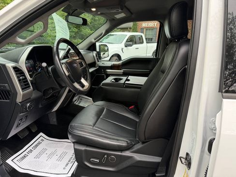 Used 2018 Ford F150 Lariat AWD/4WD image 14