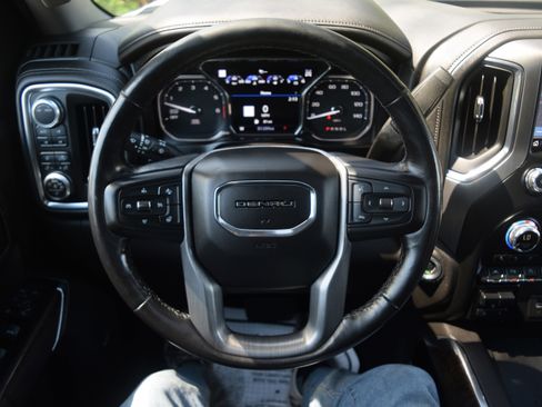 Used 2020 GMC Sierra 1500 Denali w/ Denali Ultimate Package image 4