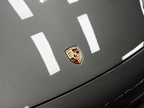 Used 2023 Porsche 911 Cabriolet image 29