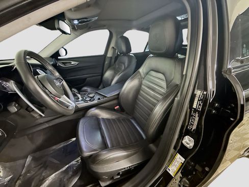 Used 2019 Alfa Romeo Giulia Ti Sport w/ Quick Order Package 22U Sport image 22