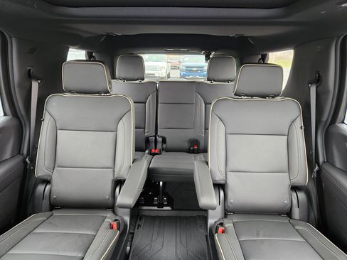 New 2026 Chevrolet Tahoe Premier image 8