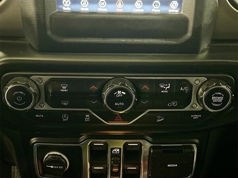 Used 2021 Jeep Wrangler Unlimited Sport image 13