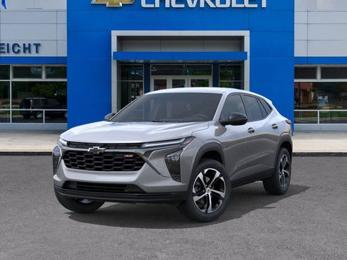 New 2026 Chevrolet Trax RS w/ Driver Confidence Package image 30