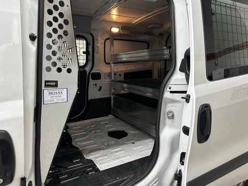 Used 2022 RAM ProMaster City Tradesman w/ Window Group 05 image 12