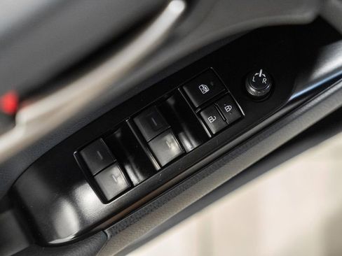 Used 2025 Toyota Camry LE image 37