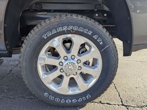 New 2026 RAM 2500 Laramie w/ Sport Appearance Package AWD/4WD image 9