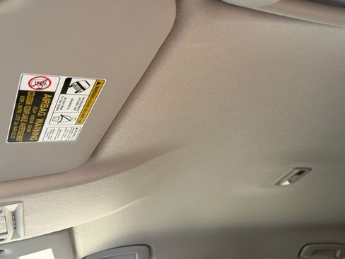 New 2026 Nissan Kicks SV image 19