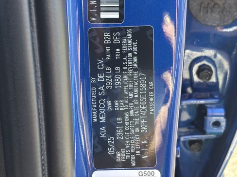 Certified 2025 Kia K4 FWD image 30