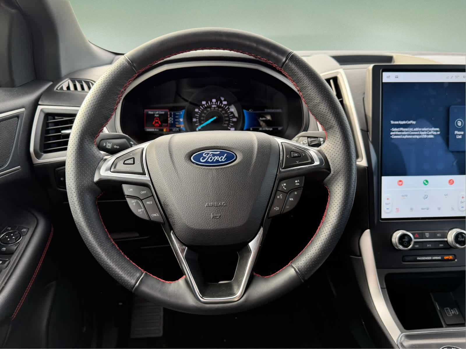 Used 2024 Ford Edge ST-Line AWD/4WD image 14