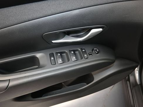 Used 2024 Hyundai Tucson SEL w/ Convenience Package FWD image 11