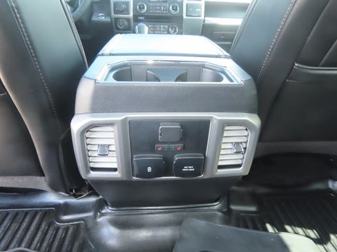Used 2018 Ford F150 Platinum w/ Equipment Group 701A Luxury RWD image 22