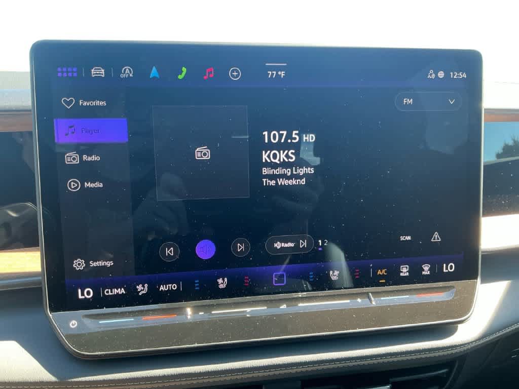 New 2027 Volkswagen Atlas SEL R-Line AWD/4WD image 18