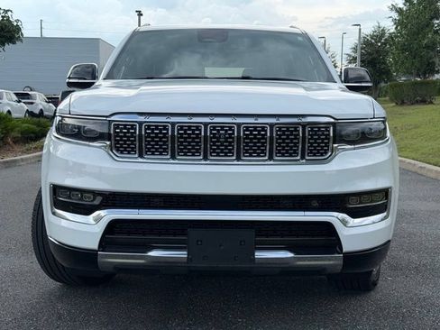 Used 2024 Jeep Grand Wagoneer Series III AWD/4WD image 14