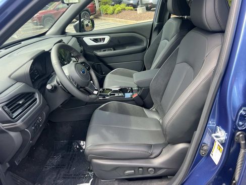 New 2026 Subaru Forester Touring AWD/4WD image 9